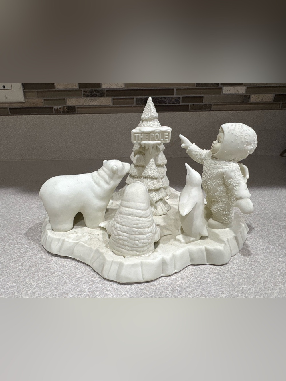 Department 56 Snowbabies This is where we live figurine